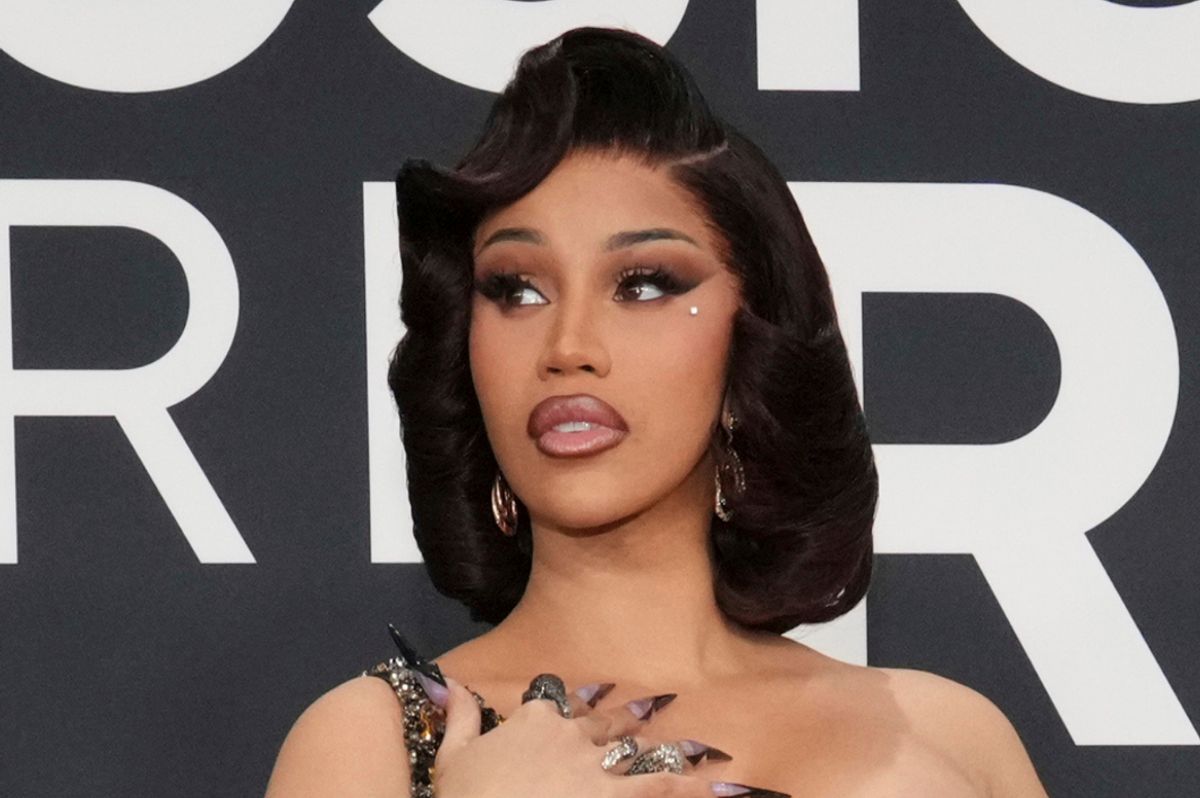 Cardi B Claps Back at Trump Advisor Over Nicki Minaj Bot Story