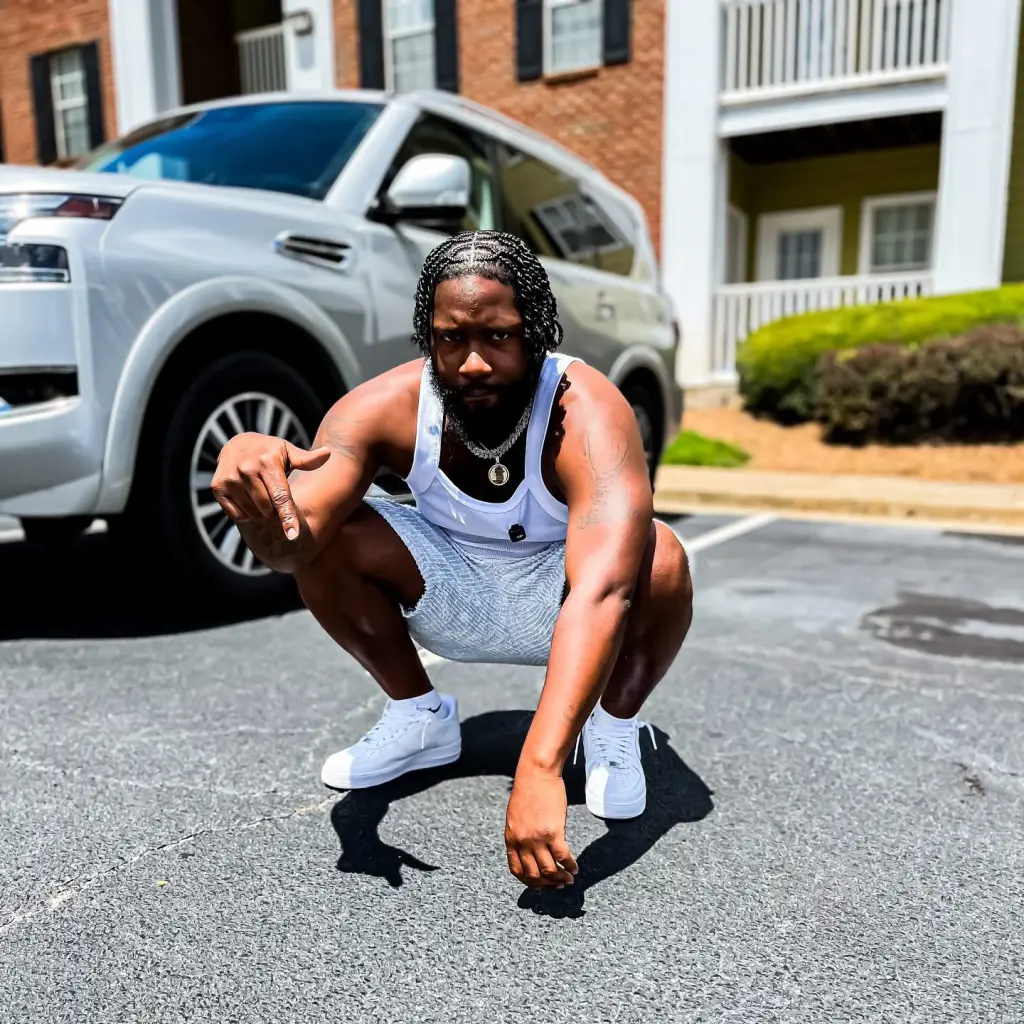 EXCLUSIVE: Nebraska Hip-Hop Artist Sizzle Delivers Raw Emotion on New Single “No Sleep”