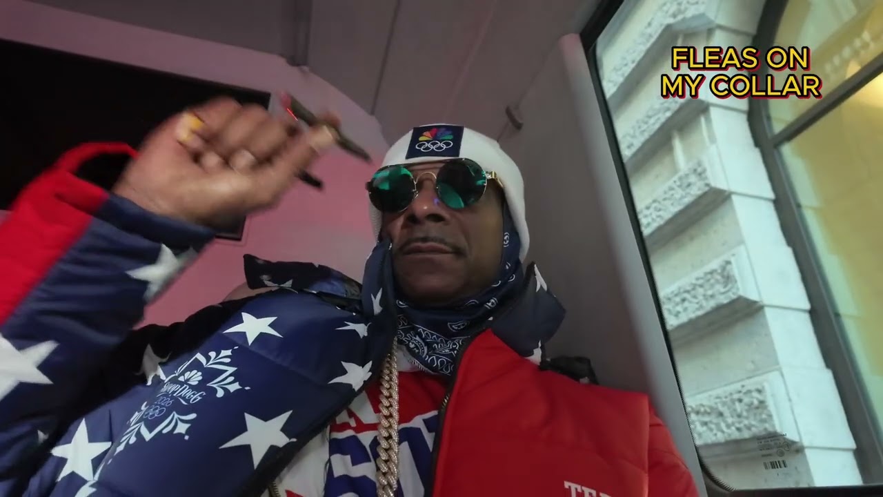 Snoop Dogg: Fleas On My Collar