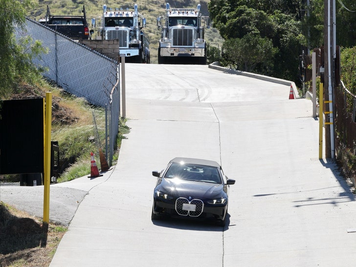 Britney Spears’ BMW Picked Up From Impound Lot After DUI Arrest