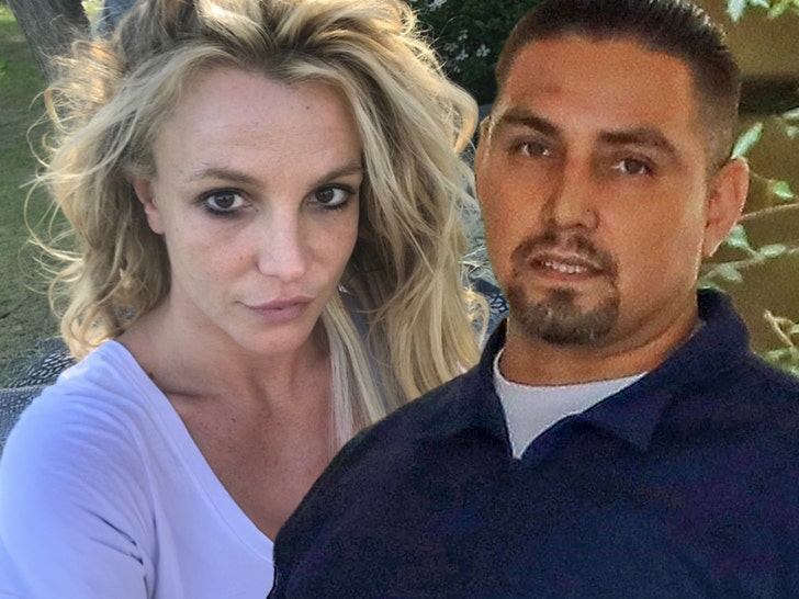 Britney Spears Was Not Dating On-Again/Off-Again Boyfriend Before DUI Arrest