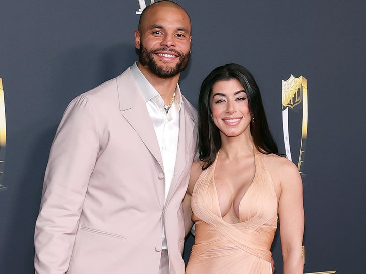 Dak Prescott, Sarah Jane Ramos Alert Wedding Guests Of Cancellation