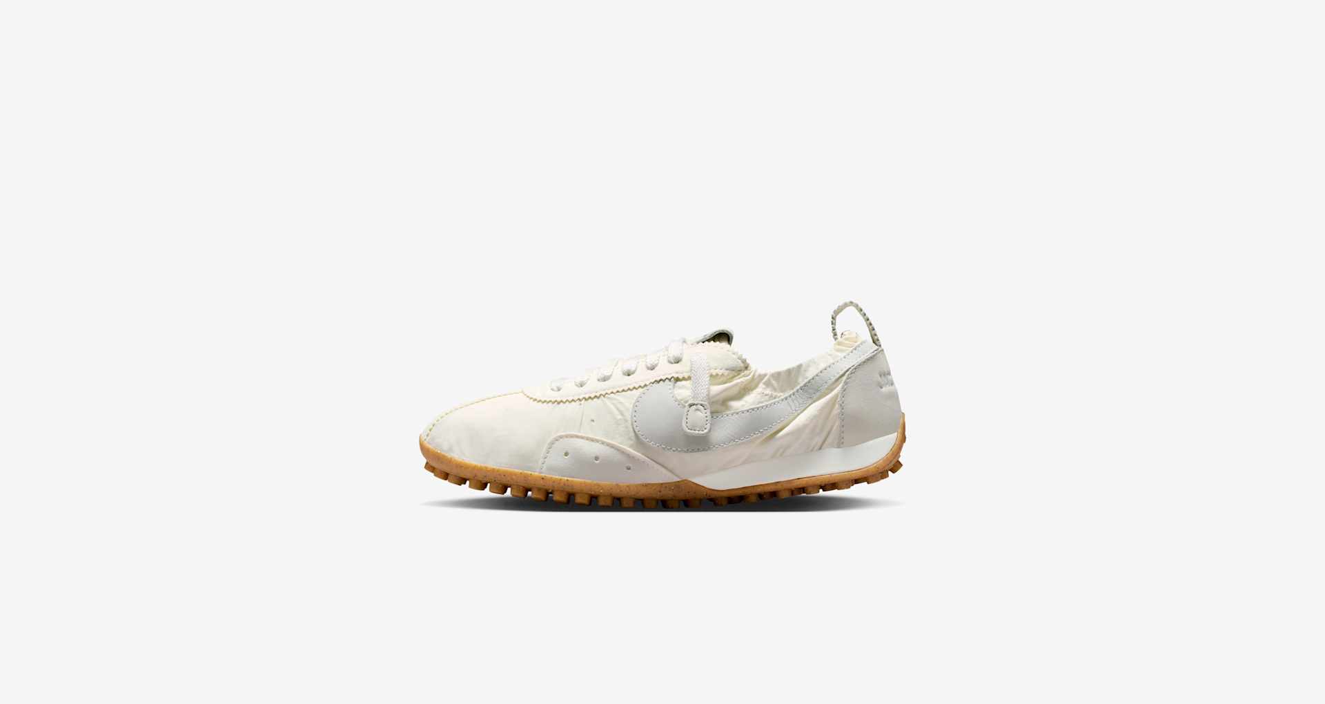 Jacquemus x Nike Moon Shoe WMNS “Soft Pearl”