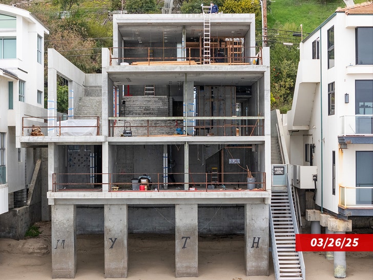 Kanye West Ordered To Pay Six Figure Sum In Malibu Mansion War