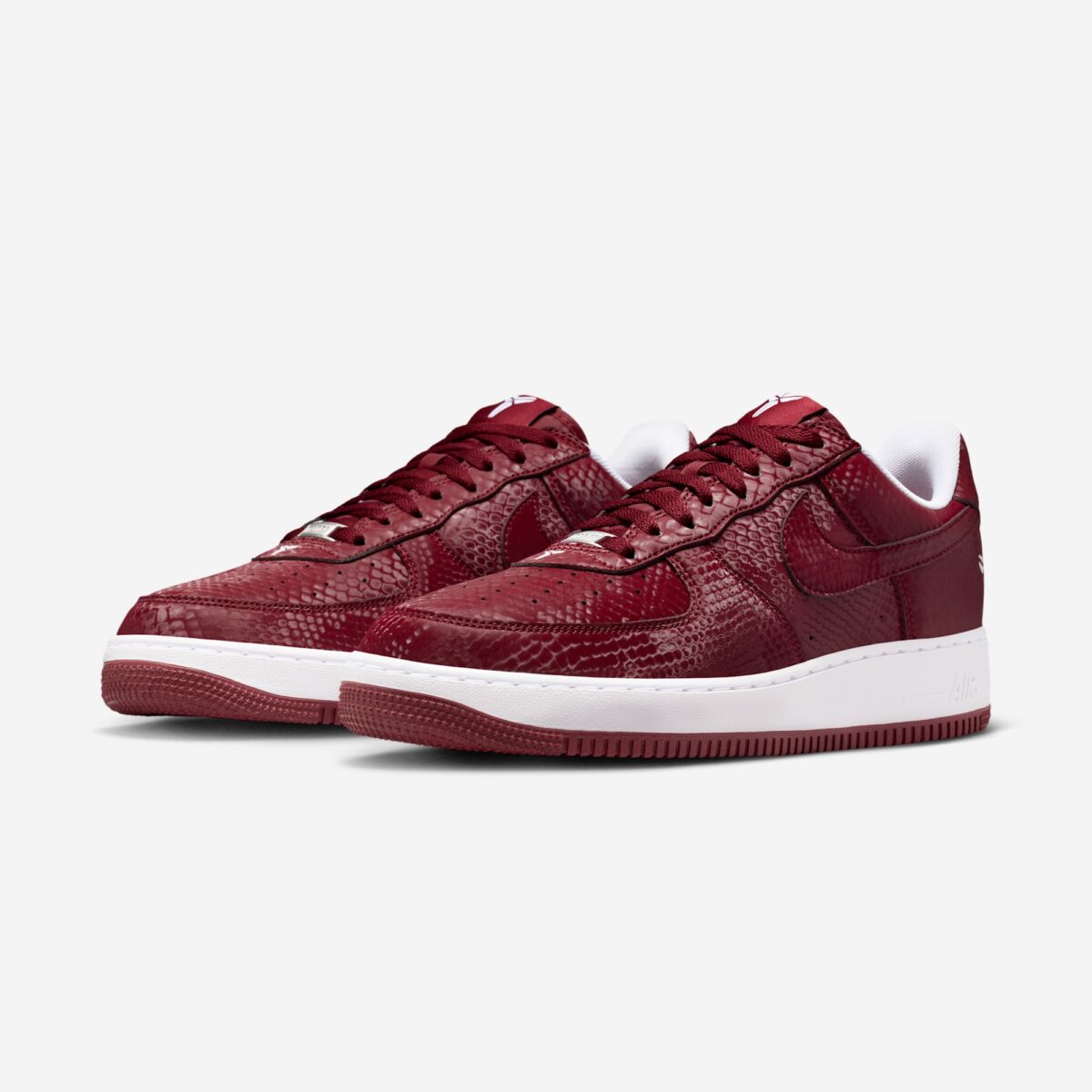 Kobe Bryant x Nike Air Force 1 Low “Lower Merion Away”