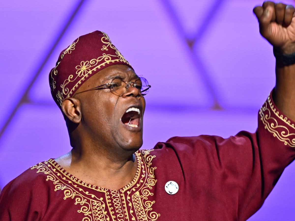Samuel L. Jackson Honors Rev. Jesse Jackson With Impassioned Speech At NAACP Image Awards