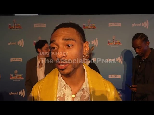 Soulful Supernova Durand Bernar Says His Price Went Up After His Grammy, GLAAD-ly Reflects On ‘A Night Of Pride’ [Exclusive]