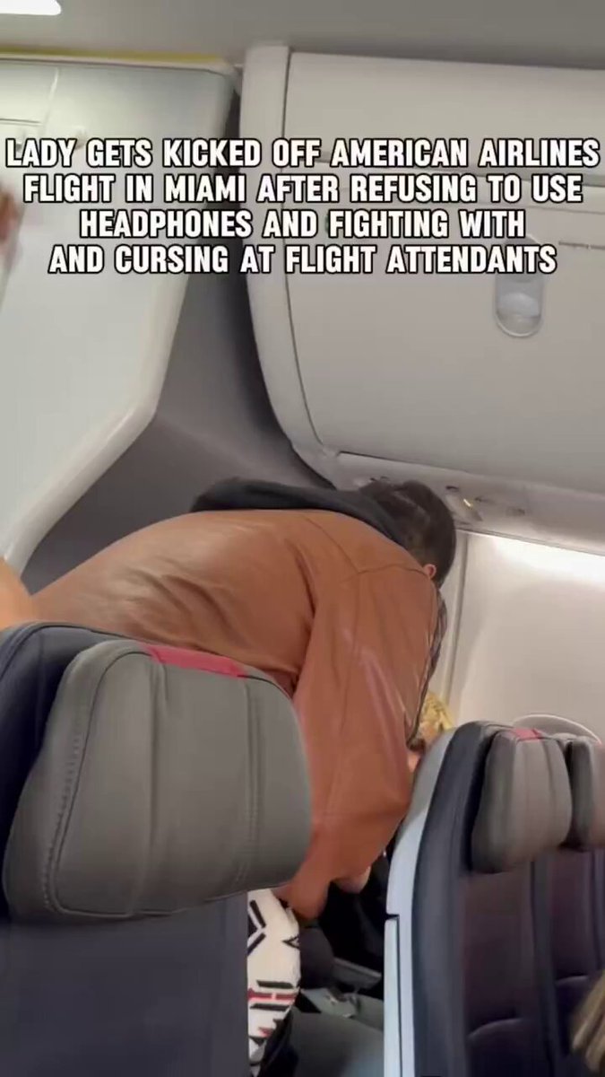 Woman Gets Kicked Off American Airlines Flight For Playing Loud Videos Without Headphones