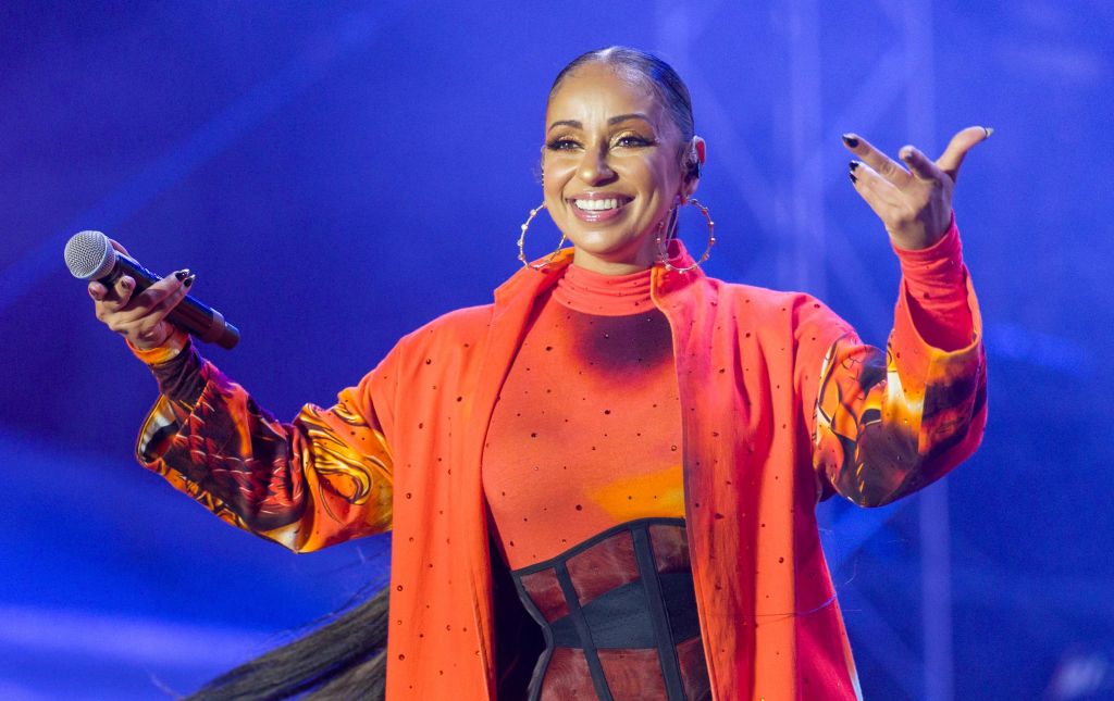 Jazz In The Gardens Exclusive: Resplendent R&Baddie MÝA Talks Women’s History Month, Her Dynamic Showmanship, Working With 21 Savage & More